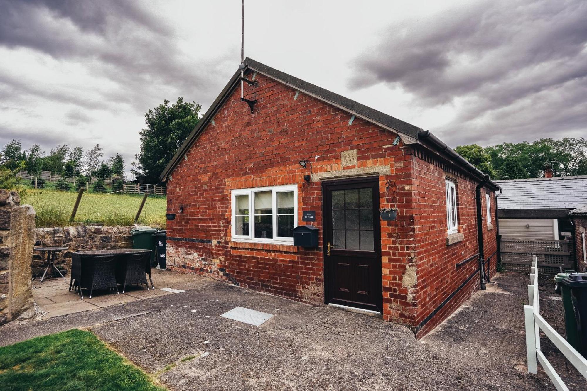 Cottages In Derbyshire, Oak Cottage Hazelwood Extérieur photo